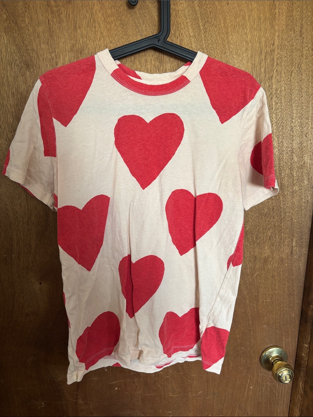 Imogene and Willie Womenβs Short Sleeve Heart Tee - Red on Cream